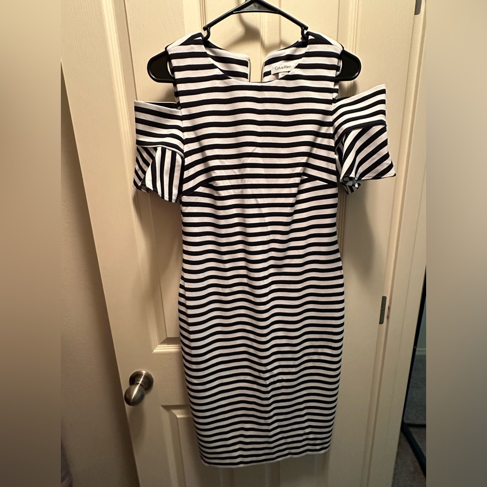 Calvin Klein dress striped with cutout sleeves
